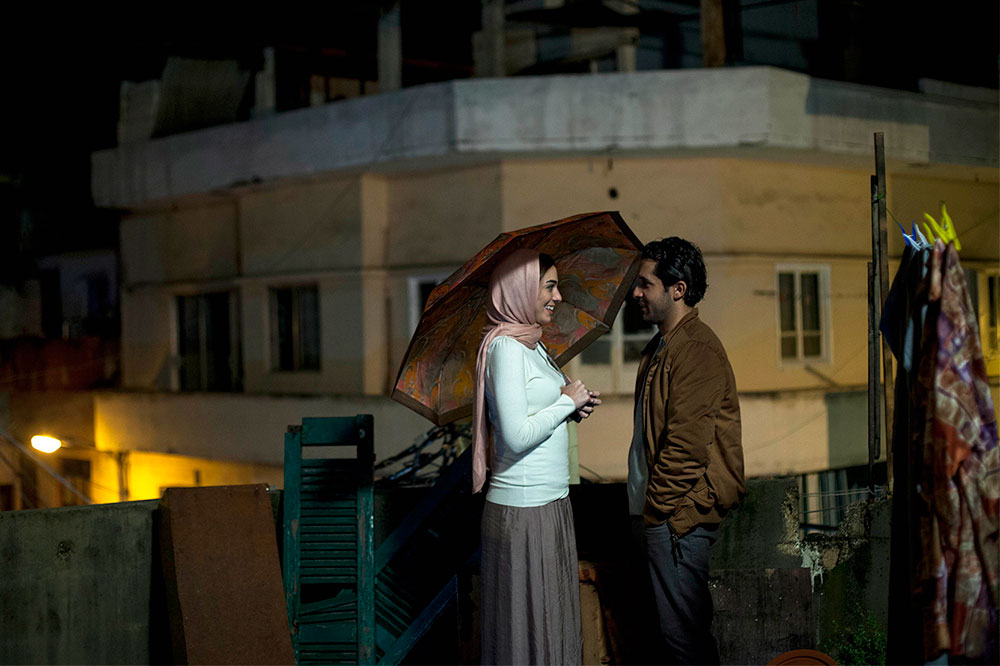 Szenenbild aus dem Film Liebe Halal