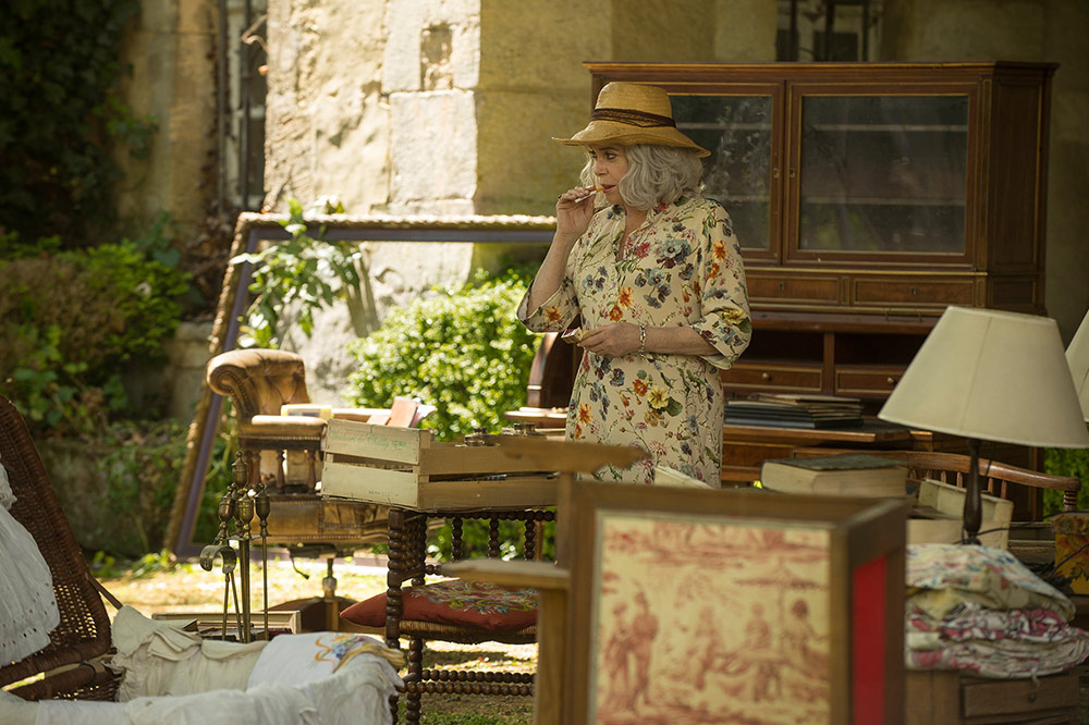 Szenenbild aus dem Film Der Flohmarkt von Madame Claire