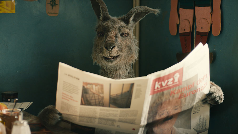 Szenenbild aus dem Film Die Känguru-Chroniken