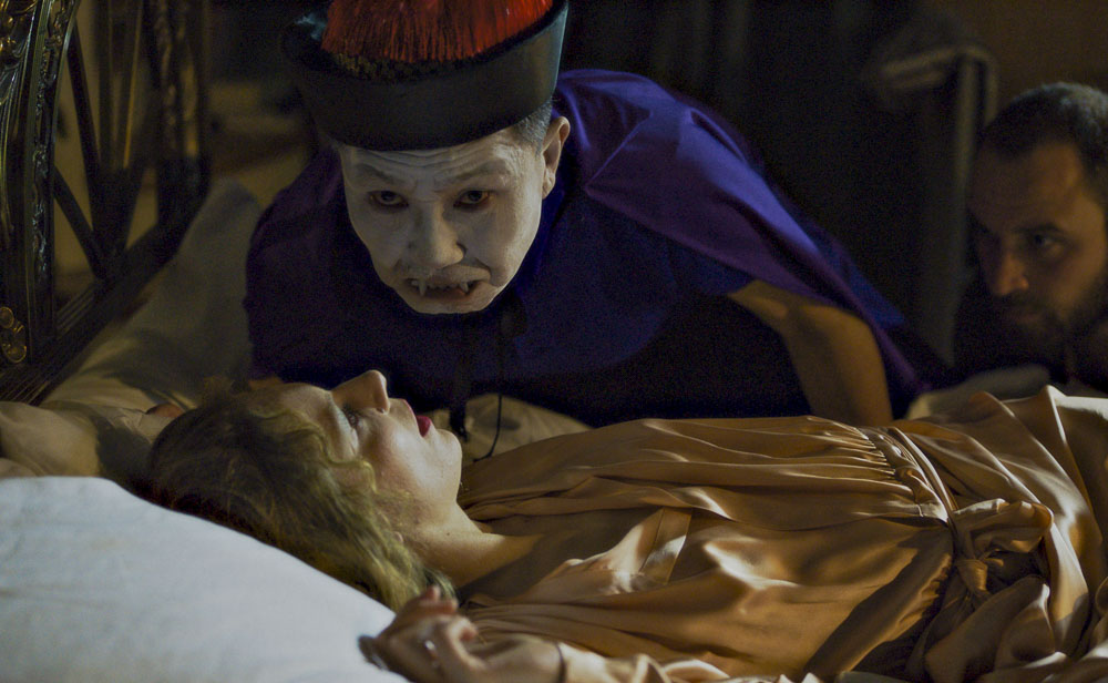 Szenenbild aus dem Film Blutsauger - Eine marxistische Vampirkomödie