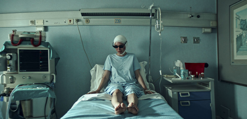 Szenenbild aus dem Film Dark Glasses - Blinde Angst