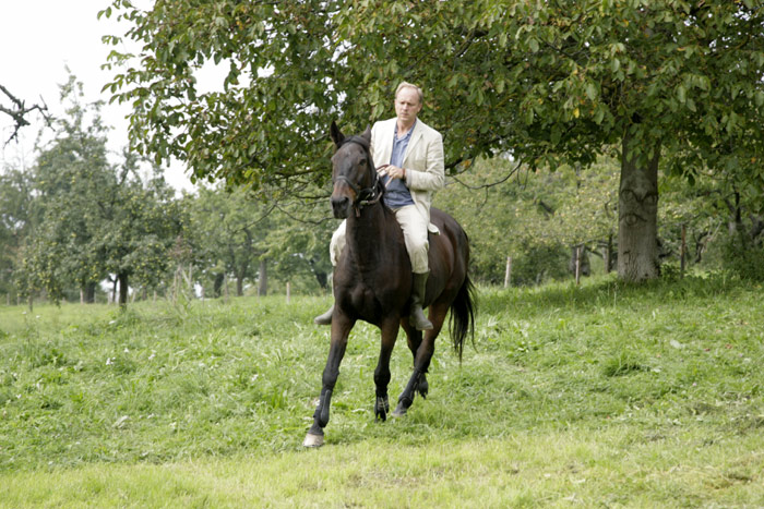 Szenenbild aus dem Film Ein fliehendes Pferd