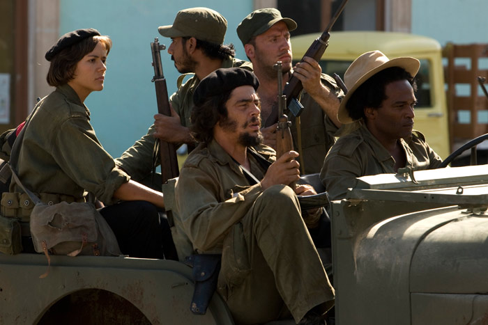 Szenenbild aus dem Film Che - Teil 1: Revolucion