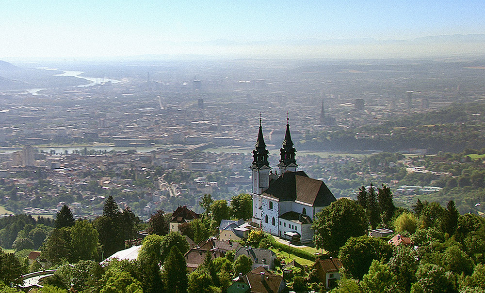 Szenenbild aus dem Film Österreich - Oben und unten